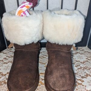 Koolaburra boots brown size 8